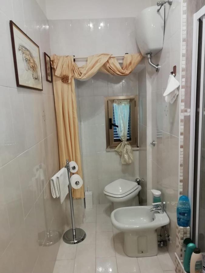特尔尼Le Pinelle住宿加早餐旅馆 外观 照片
